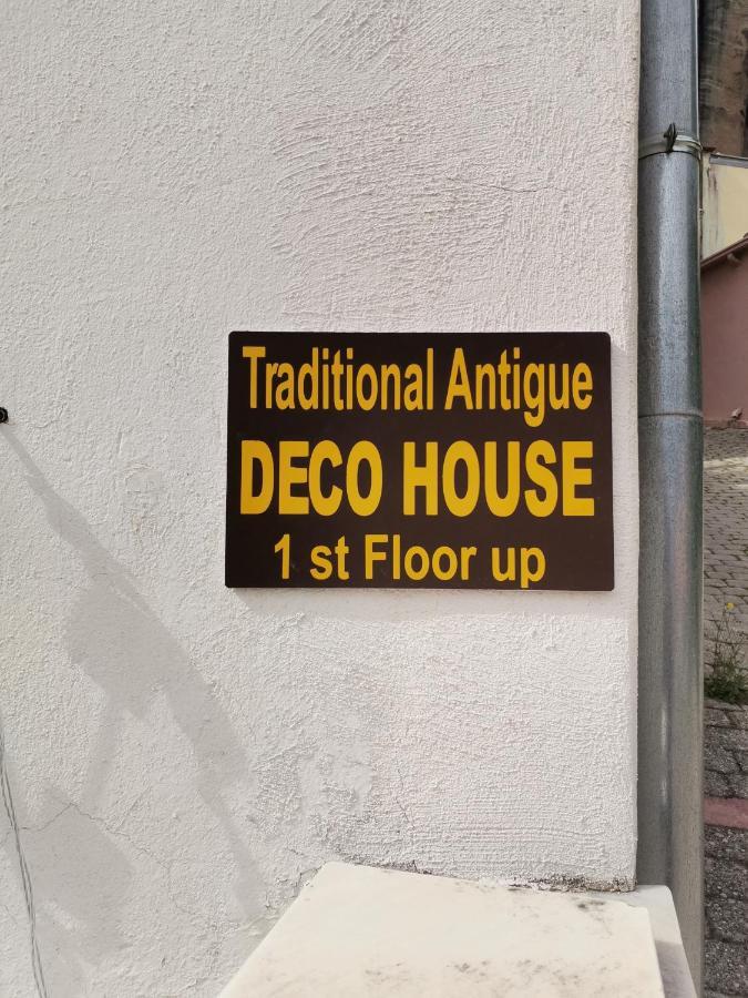 Traditional Antique Deco House 卡兰巴卡 外观 照片